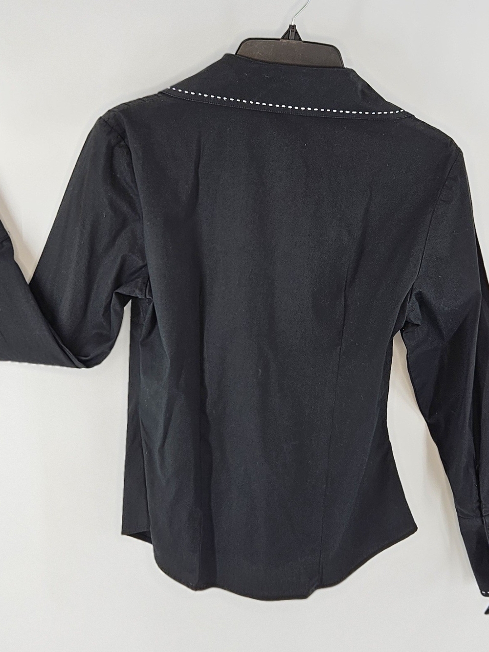 Black Scully Women's Western Button-Up Top with Contrast Trim - Picture 5 of 6
